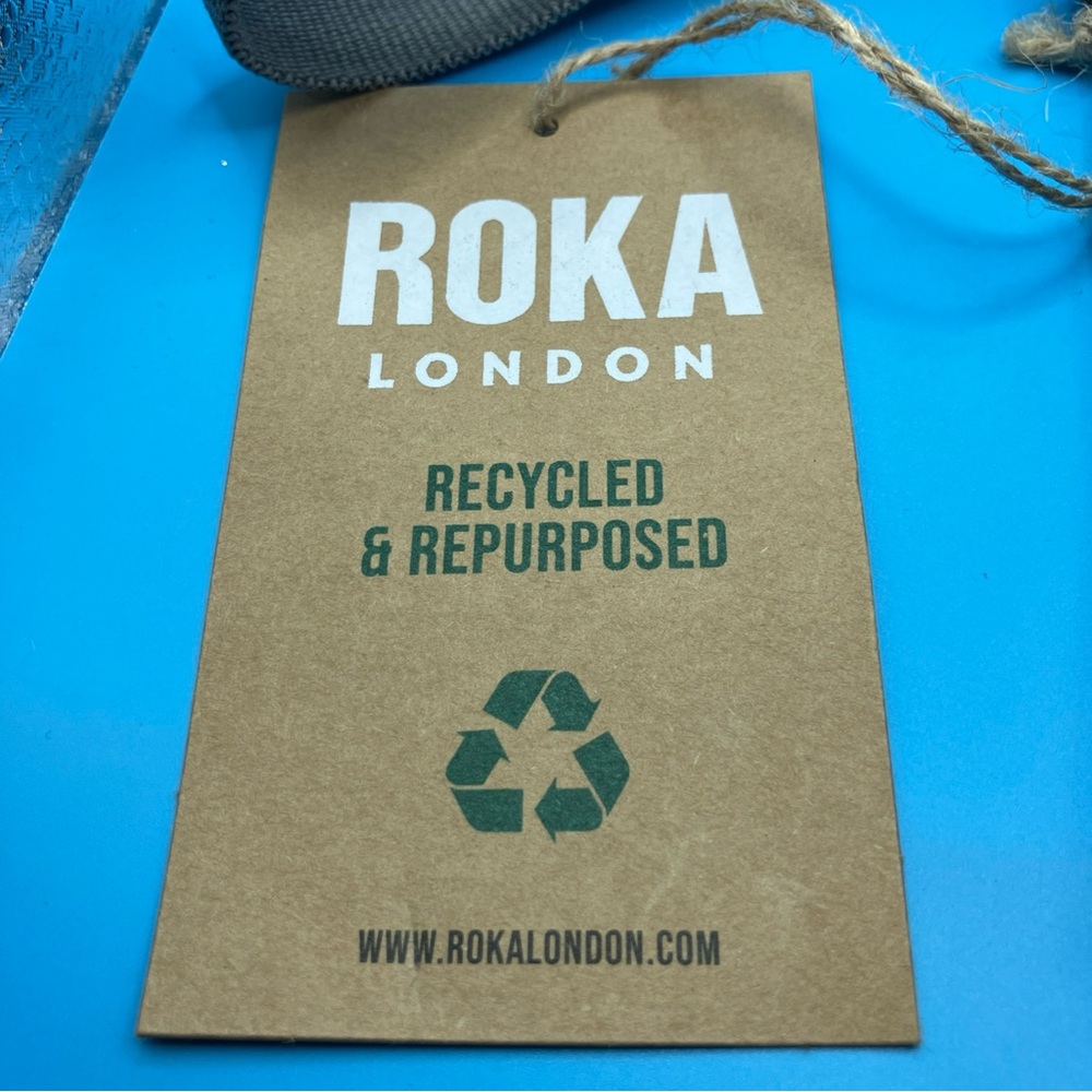 ROKA LONDON Chelsea Recycled Nylon Small Crossbody Bag Green - Picture 2 of 7